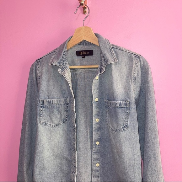 Quince Denim Shirt Women’s Size Small Distressed Blue Long Sleeve Button Down - Picture 4 of 14
